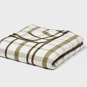 Full Queen Brushed Cotton Blanket Green
Plaid